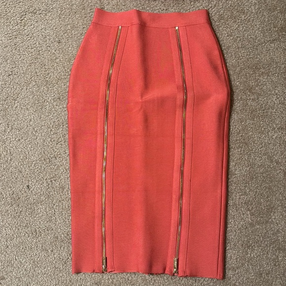 House of CB CORAL 2 piece bandage with gold zipper midi skirt and top set. NWOT - Picture 3 of 7